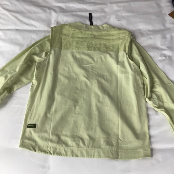 Lululemon Bomber Jacket Rain Coat Size L Green NWT - Hike Convertible - Picture 4 of 4